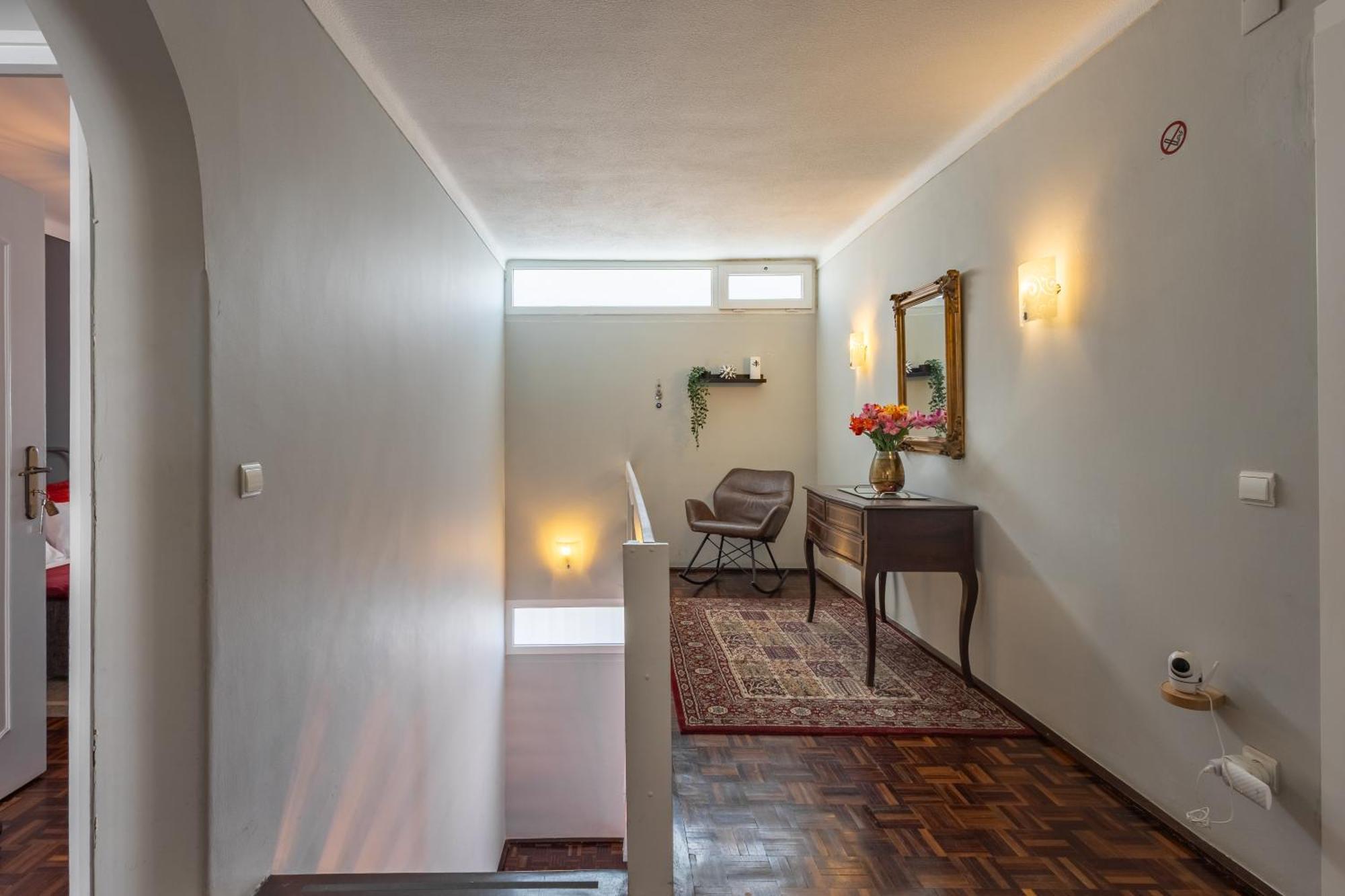 Mahouse Guesthouse Lisbon Exterior photo