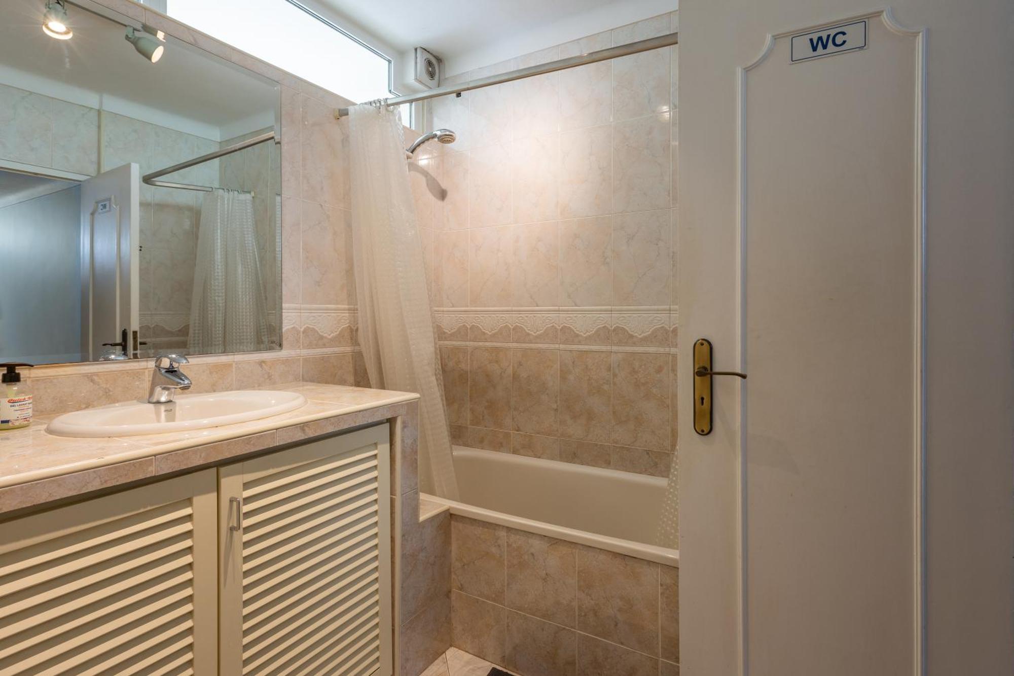 Mahouse Guesthouse Lisbon Exterior photo
