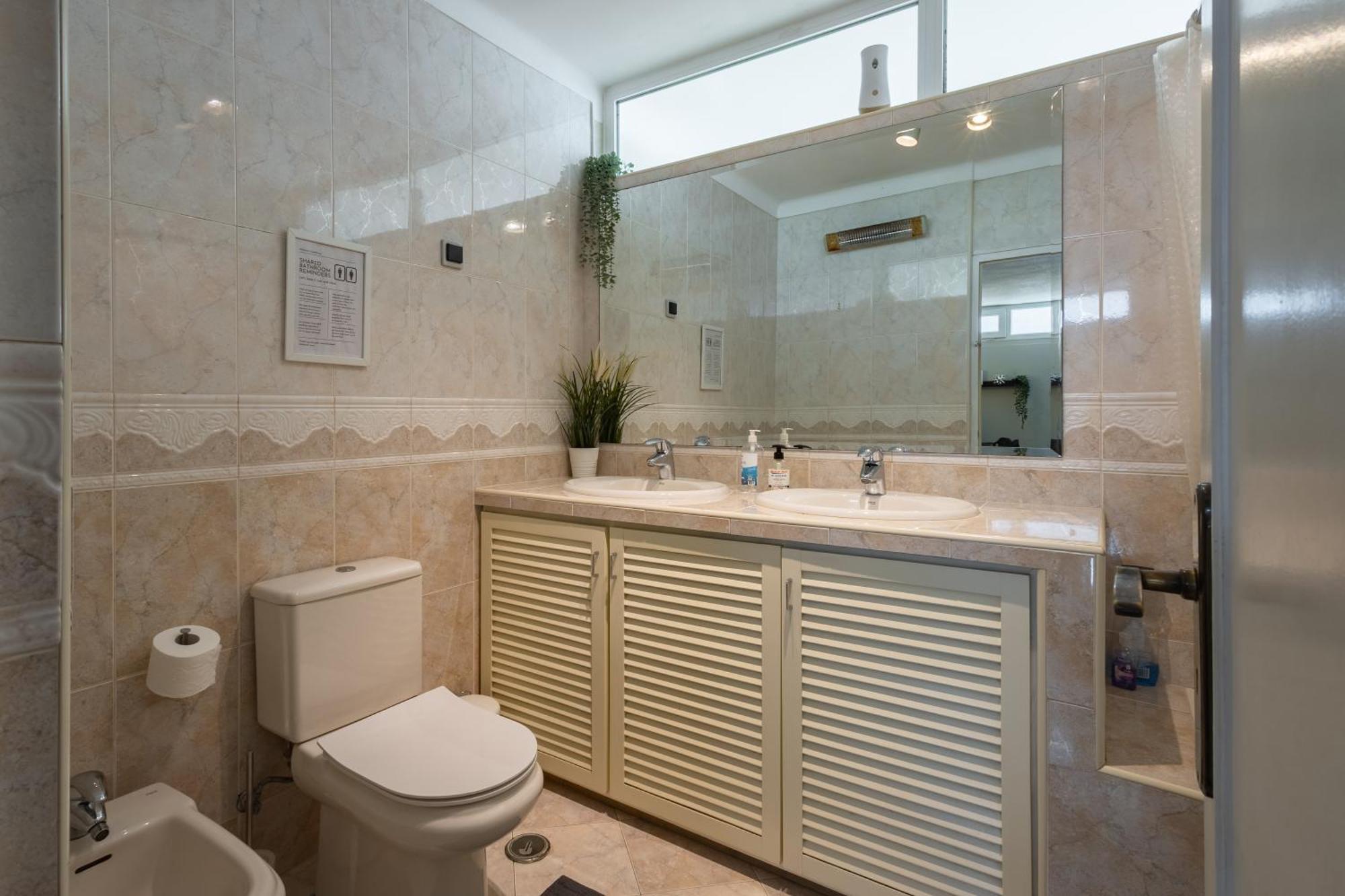 Mahouse Guesthouse Lisbon Exterior photo